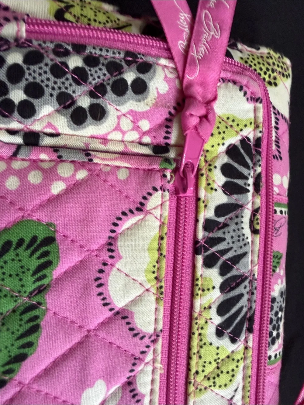 Vera Bradley Pink Green Floral Quilted Wallet - Picture 8 of 10